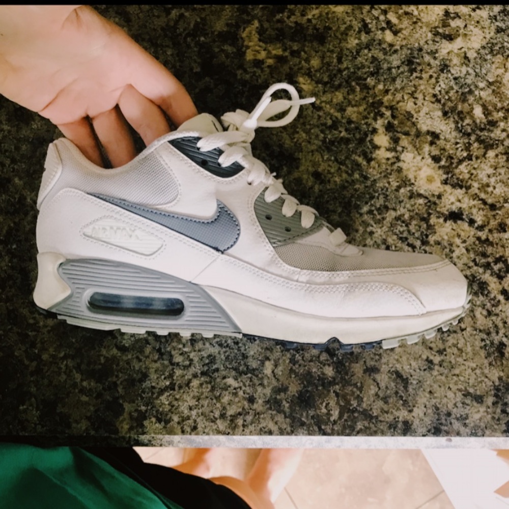 Air Max tennis shoes